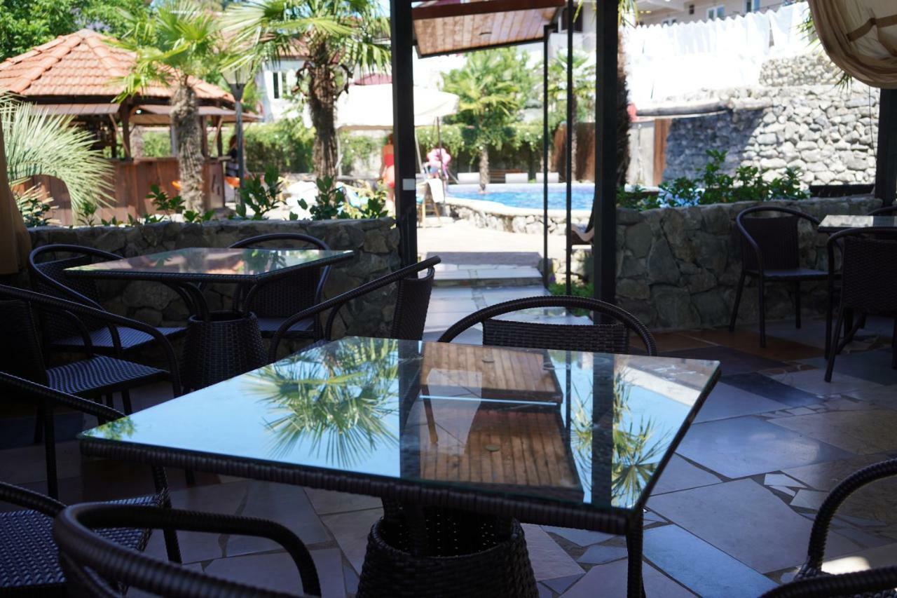 Ponto Hotel Kobuleti Eksteriør billede
