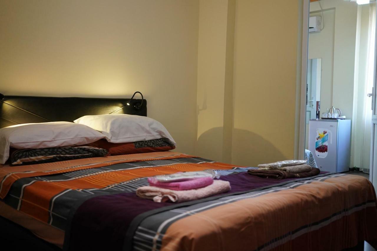 Ponto Hotel Kobuleti Værelse billede